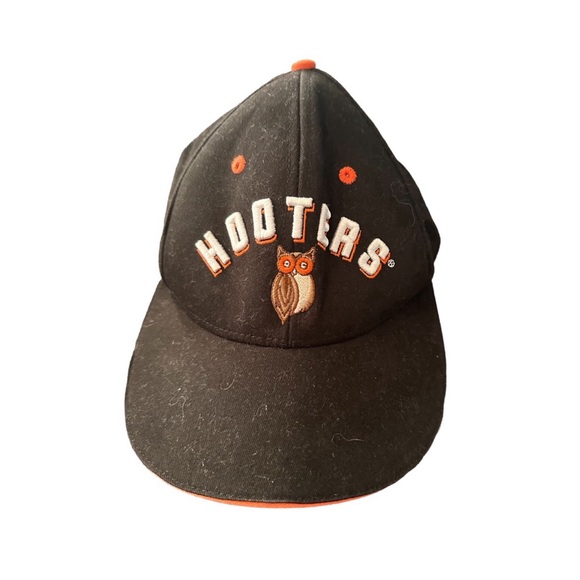 Hooters SnapBack Hat Lot Under Armour Orange Cap Cloth Savannah Palm Trees Lot - Picture 7 of 7